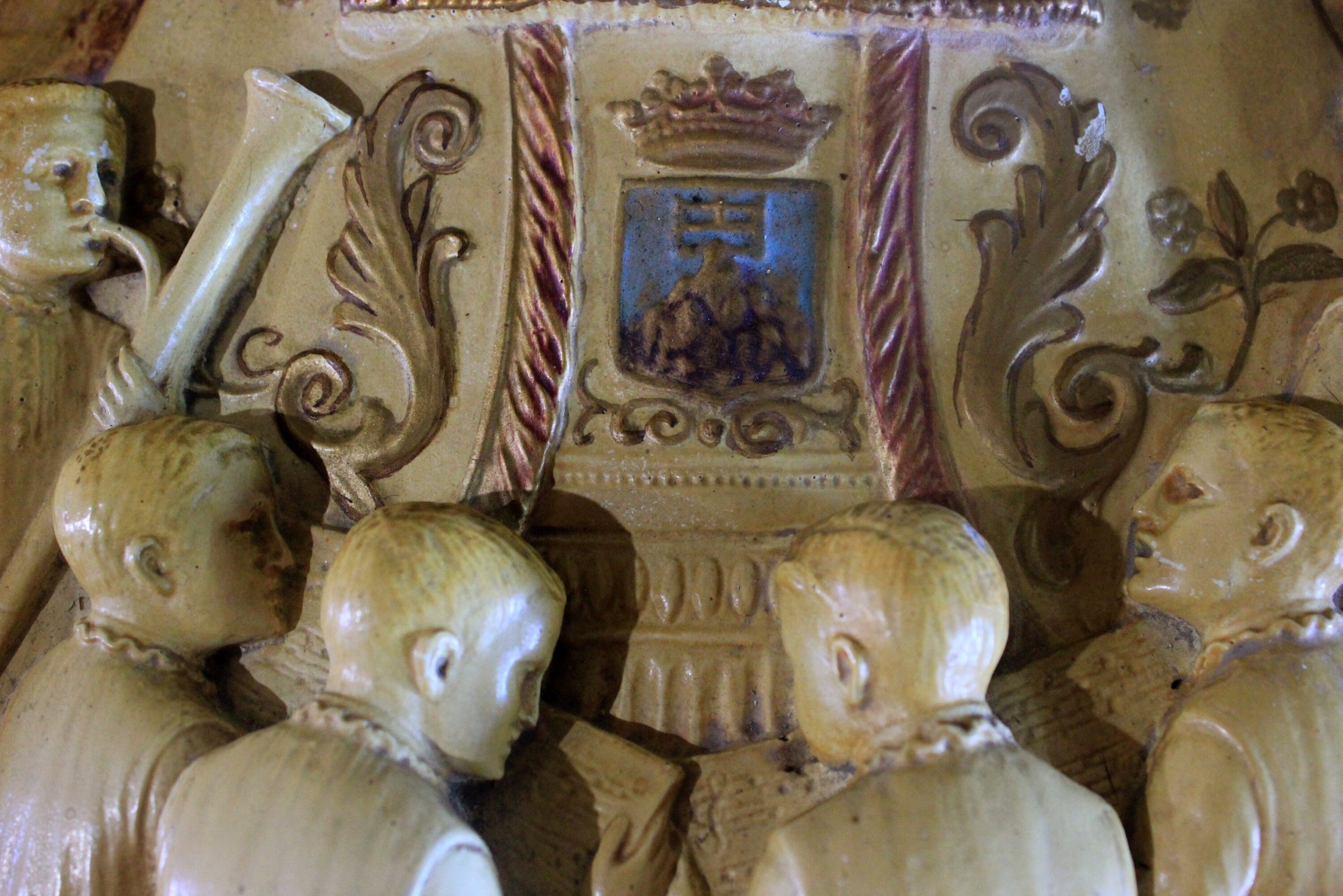 Plafón Virgen de Montserrat, Antigua Placa de la Virgen, Escena Religiosa, Alto Relieve Escayola, Icono Escultórico Escayola, Altar Virgen - Imagen 6