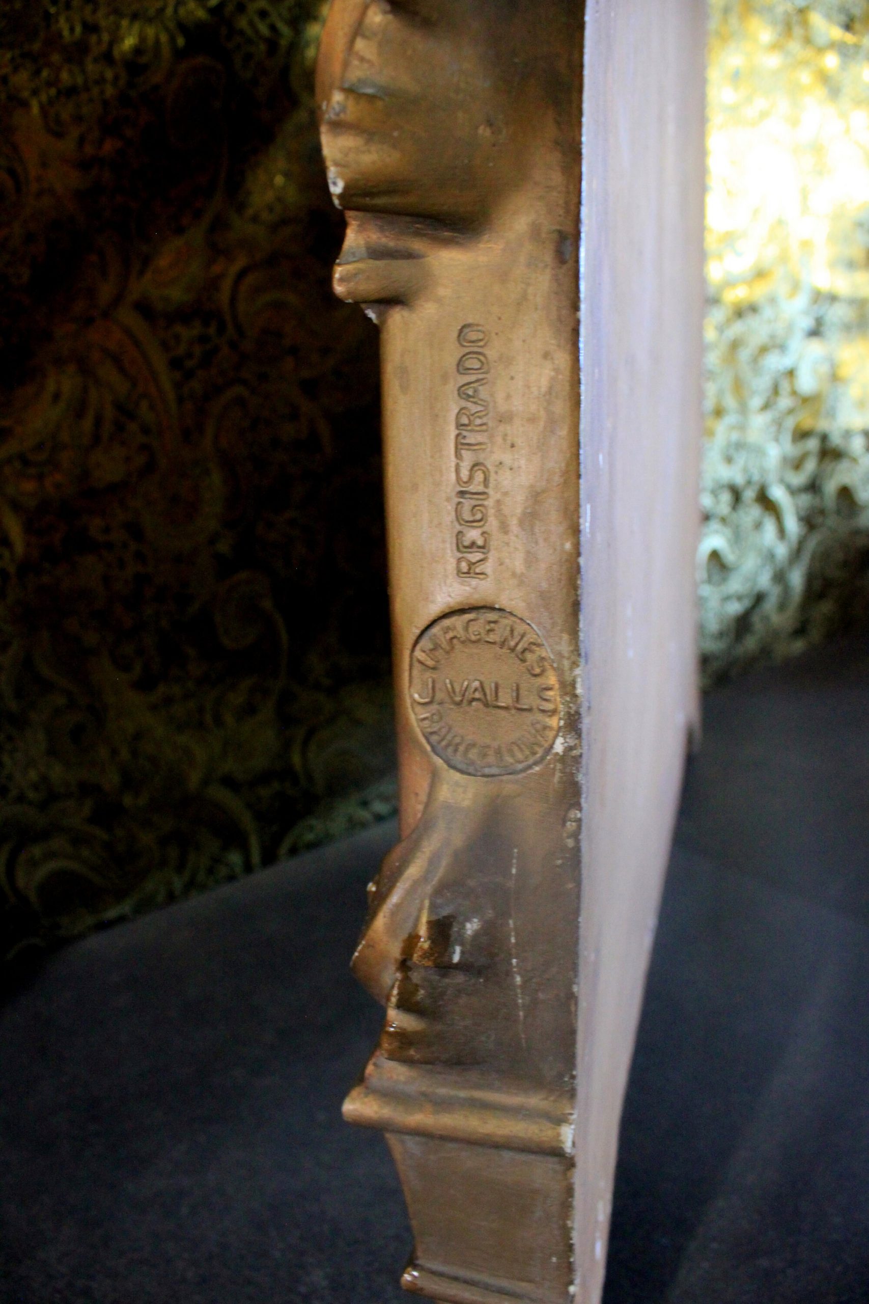 Plafón Virgen de Montserrat, Antigua Placa de la Virgen, Escena Religiosa, Alto Relieve Escayola, Icono Escultórico Escayola, Altar Virgen - Imagen 7