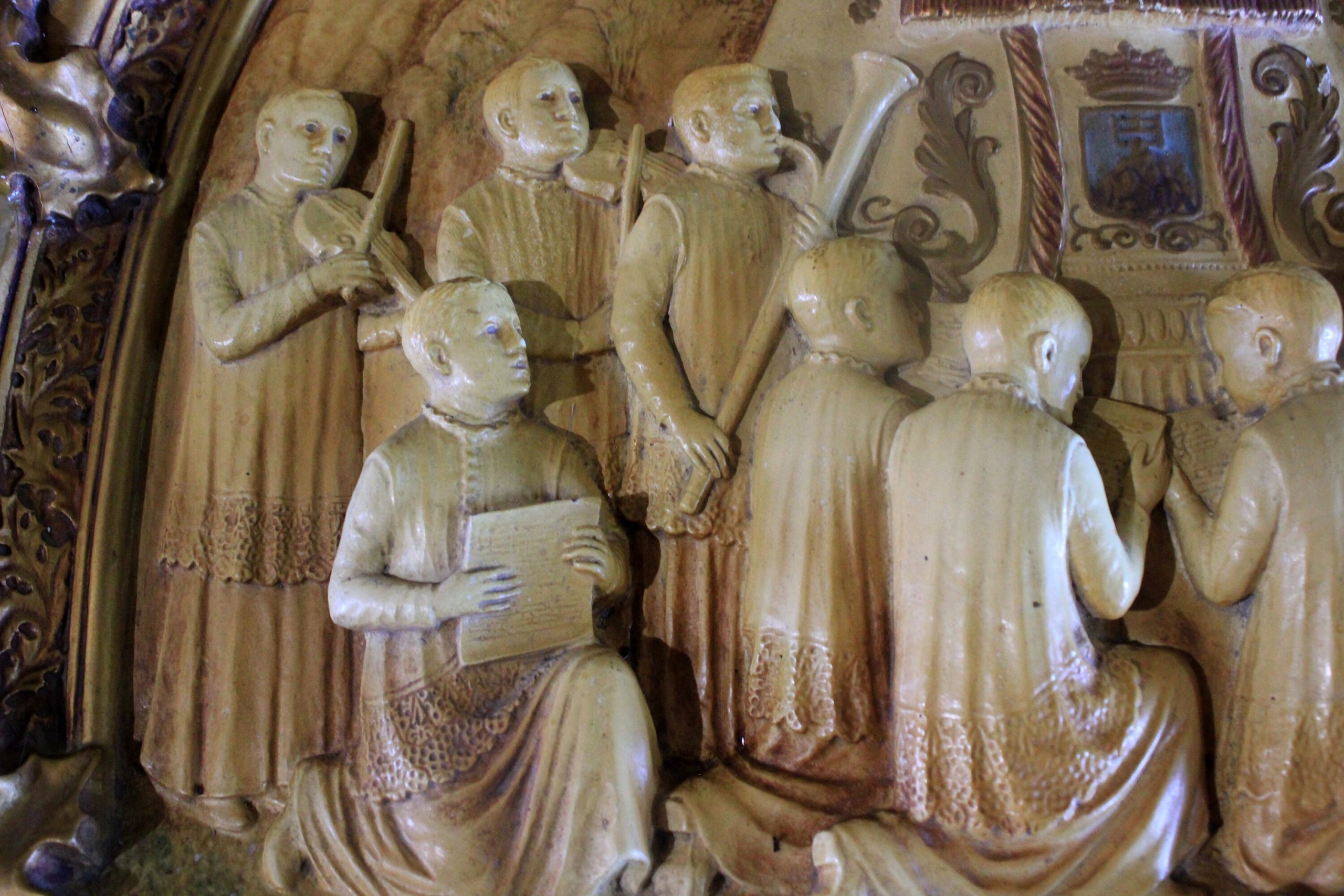 Plafón Virgen de Montserrat, Antigua Placa de la Virgen, Escena Religiosa, Alto Relieve Escayola, Icono Escultórico Escayola, Altar Virgen - Imagen 8