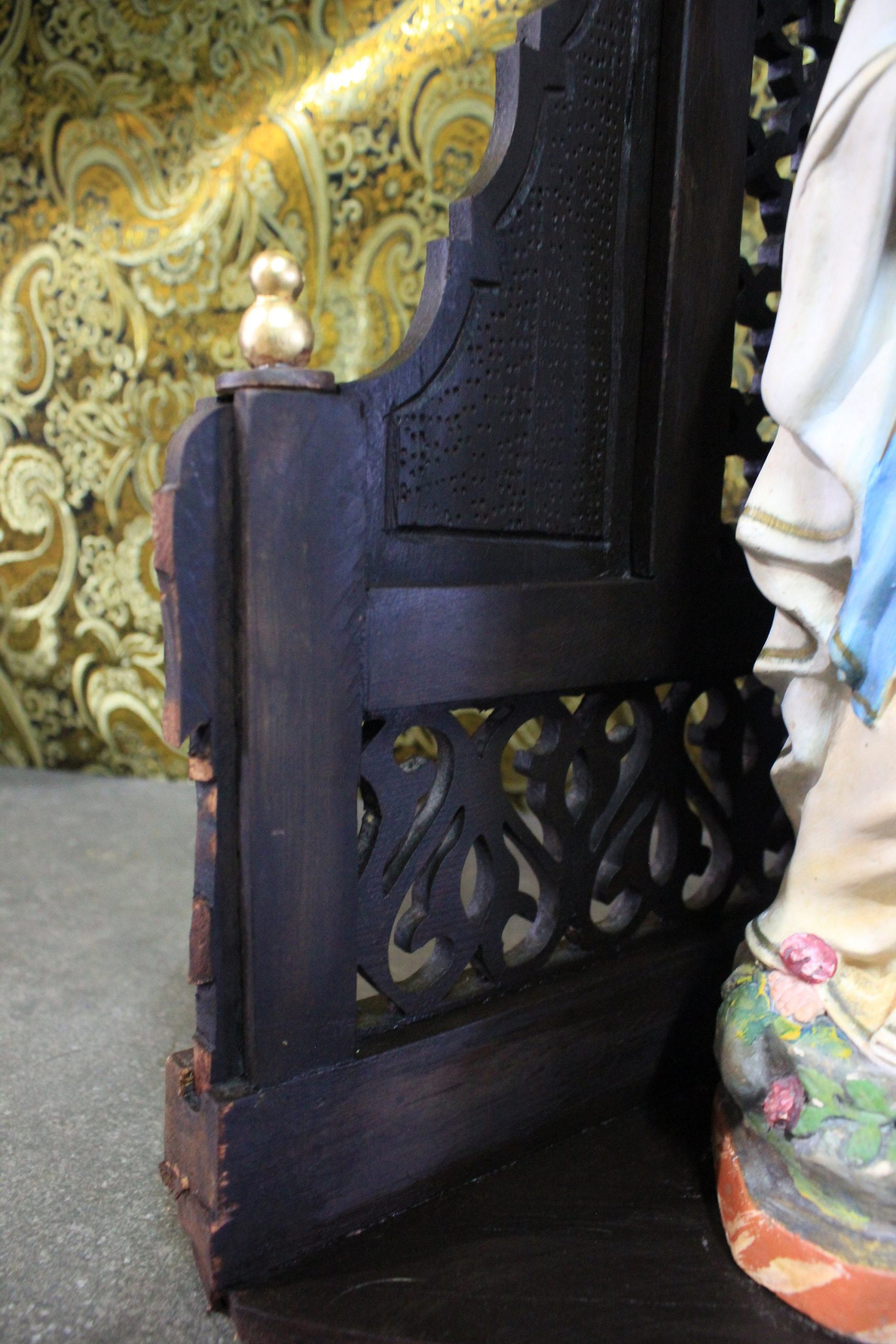 Capilla con Virgen de Lourdes, Capilla de Madera, Hornacina con Virgen, Antigua Hornacina, Capilla Neogótica, Escultura Escayola - Imagen 8