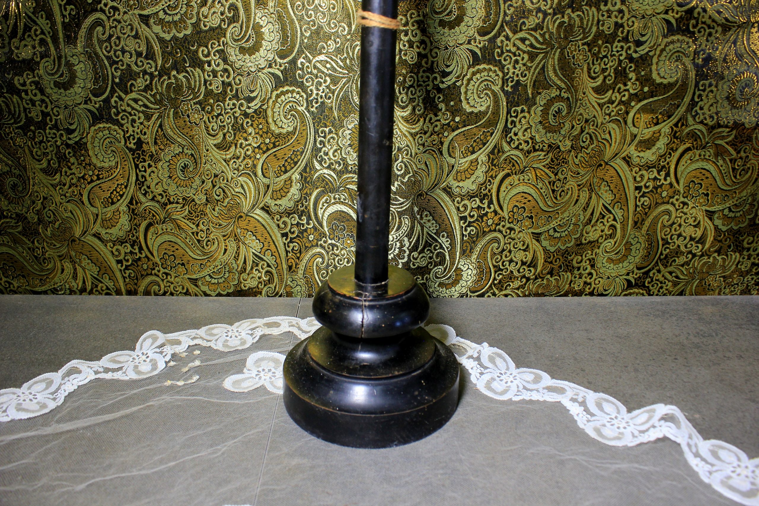 Antiguo Crucifijo, Cruz con Peana, Crucifijo de sobremesa, Crucifijo Escayola, Antigua Cruz Madera - Imagen 3