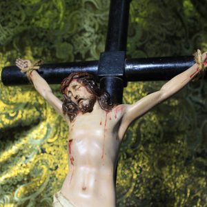 Antiguo Crucifijo, Cruz con Peana, Crucifijo de sobremesa, Crucifijo Escayola, Antigua Cruz Madera