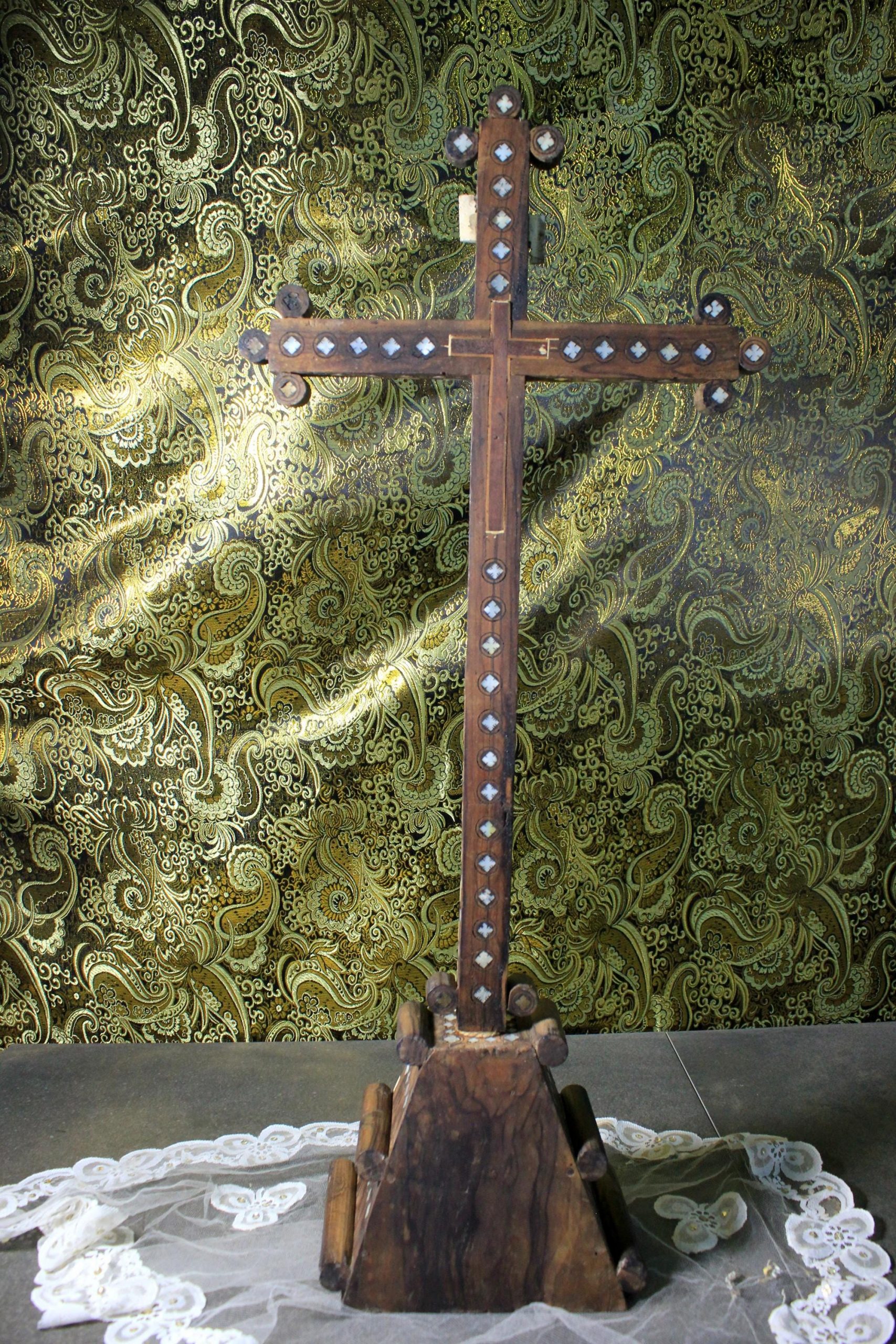 EXTREMADAMENTE RARO/ Cruz de madera con incrustaciones grabadas del XIX, Crucifijo con Base , Cristo , Crucifijo Jerusalen - Imagen 9