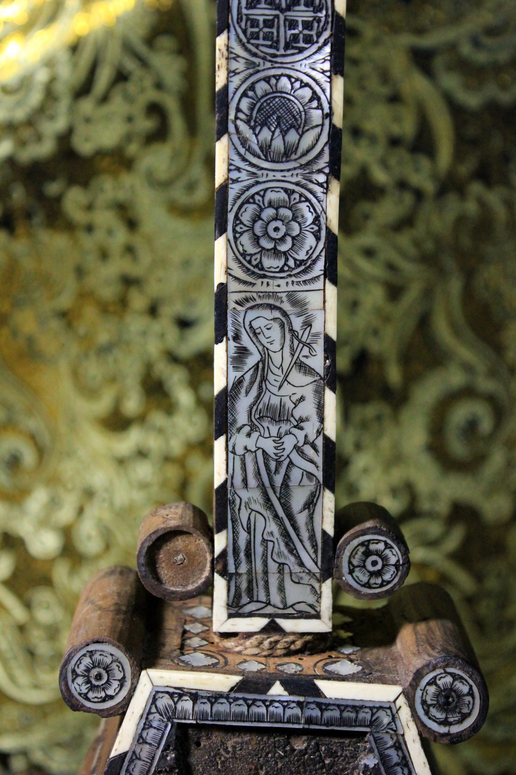 EXTREMADAMENTE RARO/ Cruz de madera con incrustaciones grabadas del XIX, Crucifijo con Base , Cristo , Crucifijo Jerusalen - Imagen 5