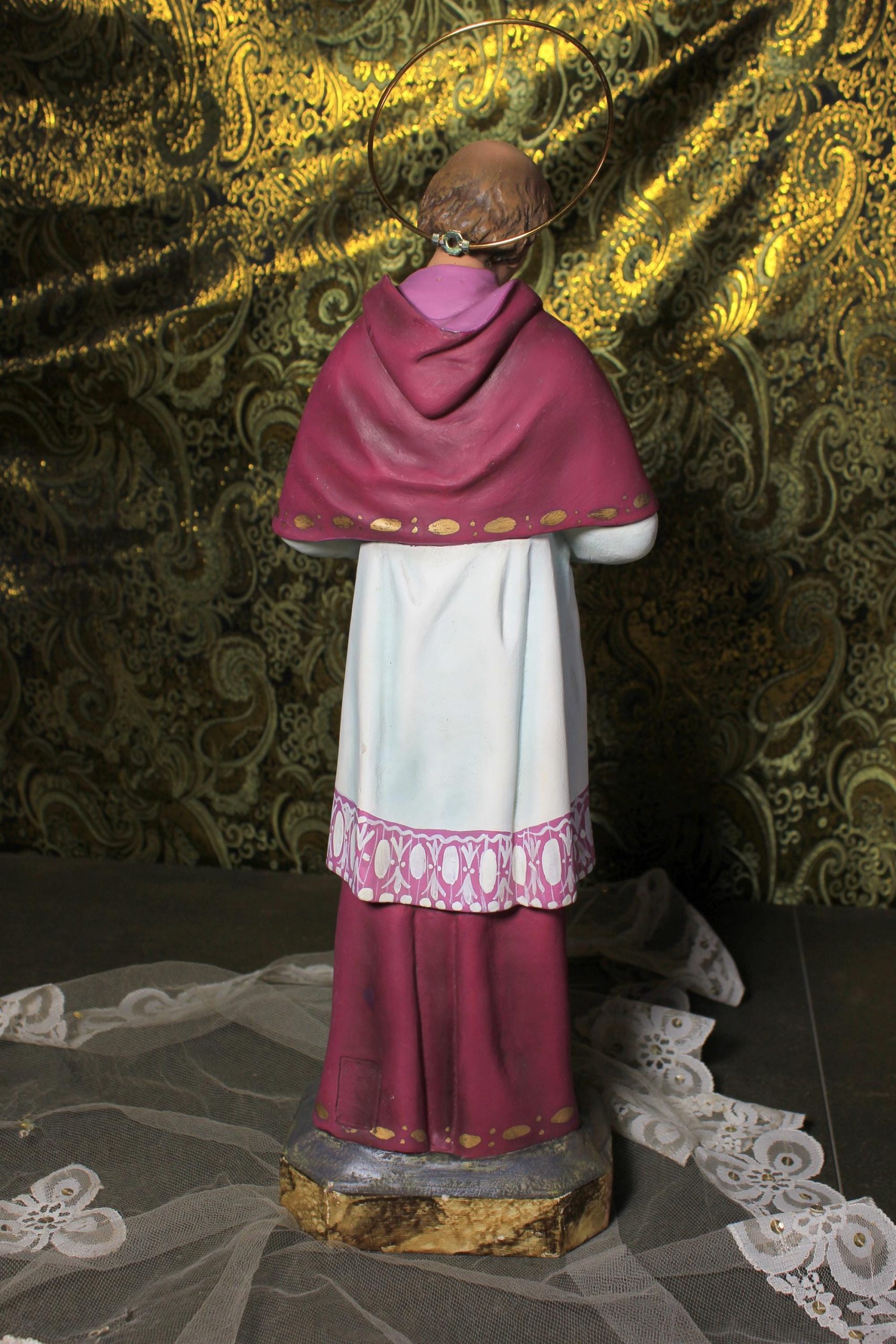 San Carlos Borromeo, Santo 46 cm, Escultura Santo Olot, Estatua Escayola Cataluña, Estatua Santo, Base Madera, Escultura Ojos Cristal. - Imagen 6