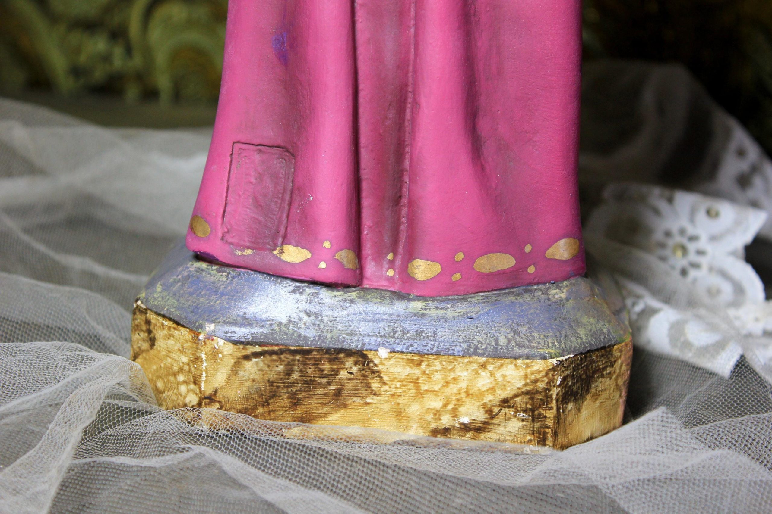 San Carlos Borromeo, Santo 46 cm, Escultura Santo Olot, Estatua Escayola Cataluña, Estatua Santo, Base Madera, Escultura Ojos Cristal. - Imagen 10