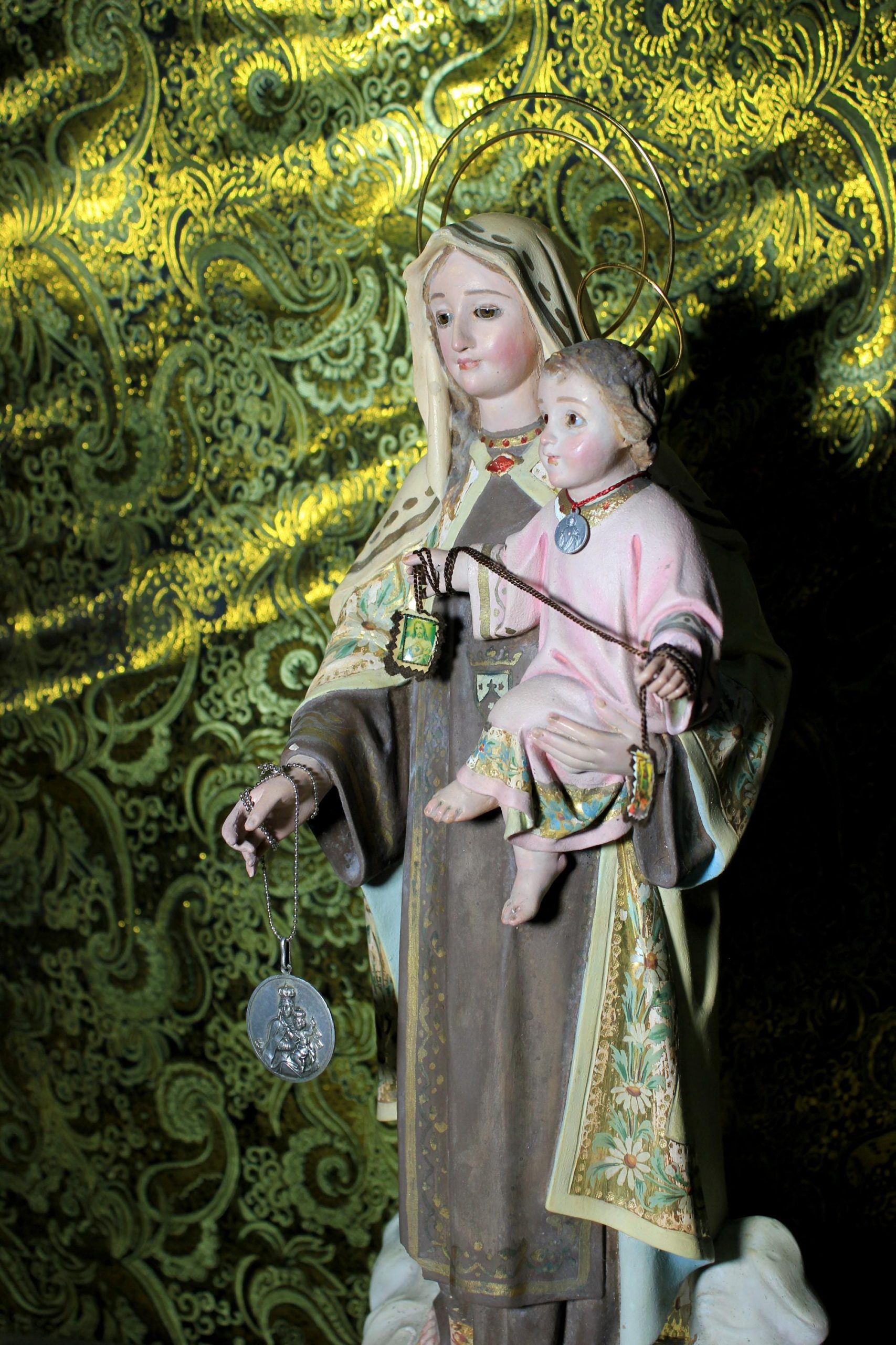 Estatua Virgen y Niño, Antigua Virgen del Carmen, Escultura Virgen, Virgen Carmen, Estatua Nuestra Señora, Estatua Madonna, Ojos Cristal - Imagen 7