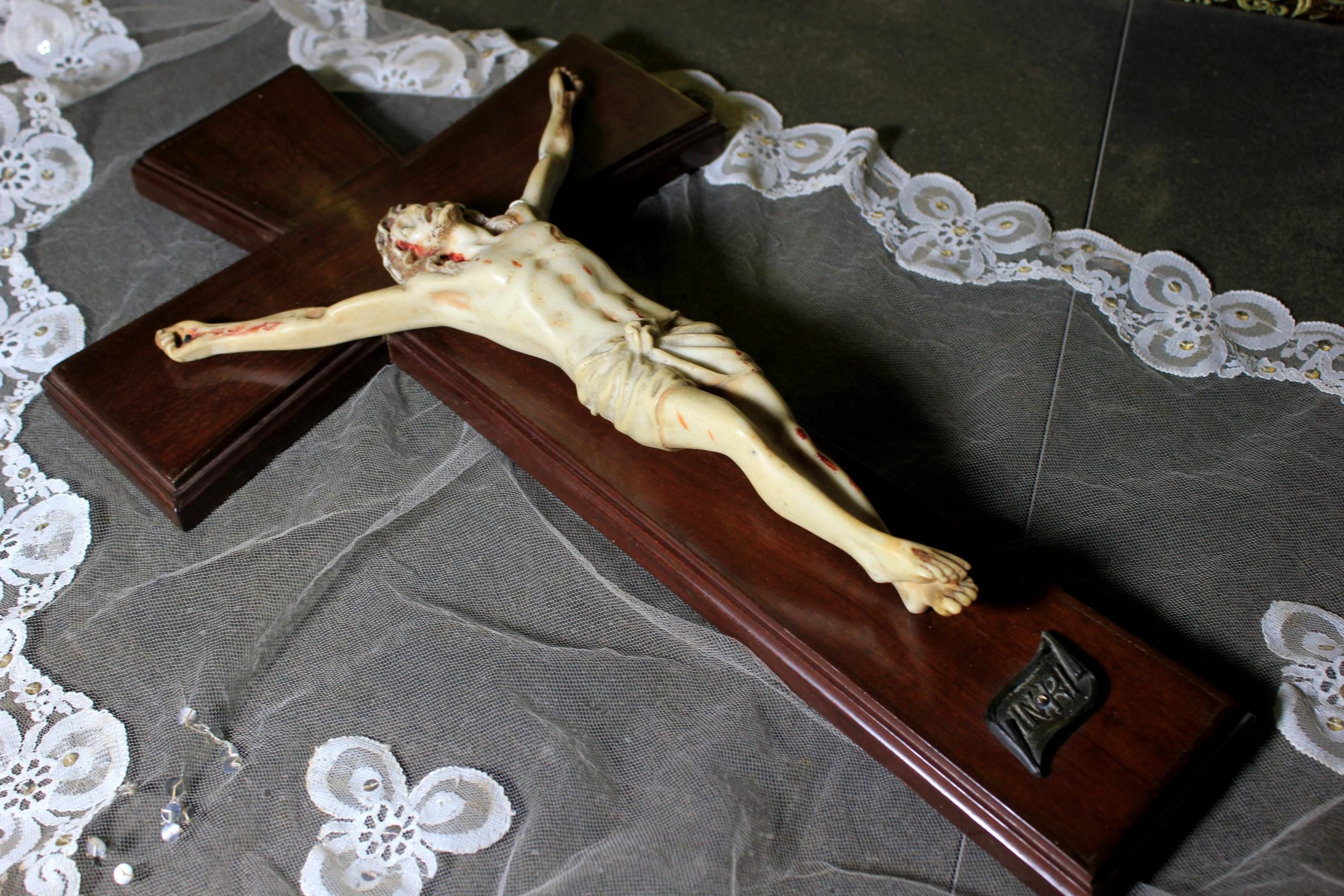 Antiguo Crucifijo , Crucifijo , Cruz Madera, Crucifijo Alabastro, Arte Funerario, Crucifijo Mármol, Crucifijo de Pared - Imagen 4